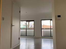 迅速なアスベスト検体採取と分析の対応現場